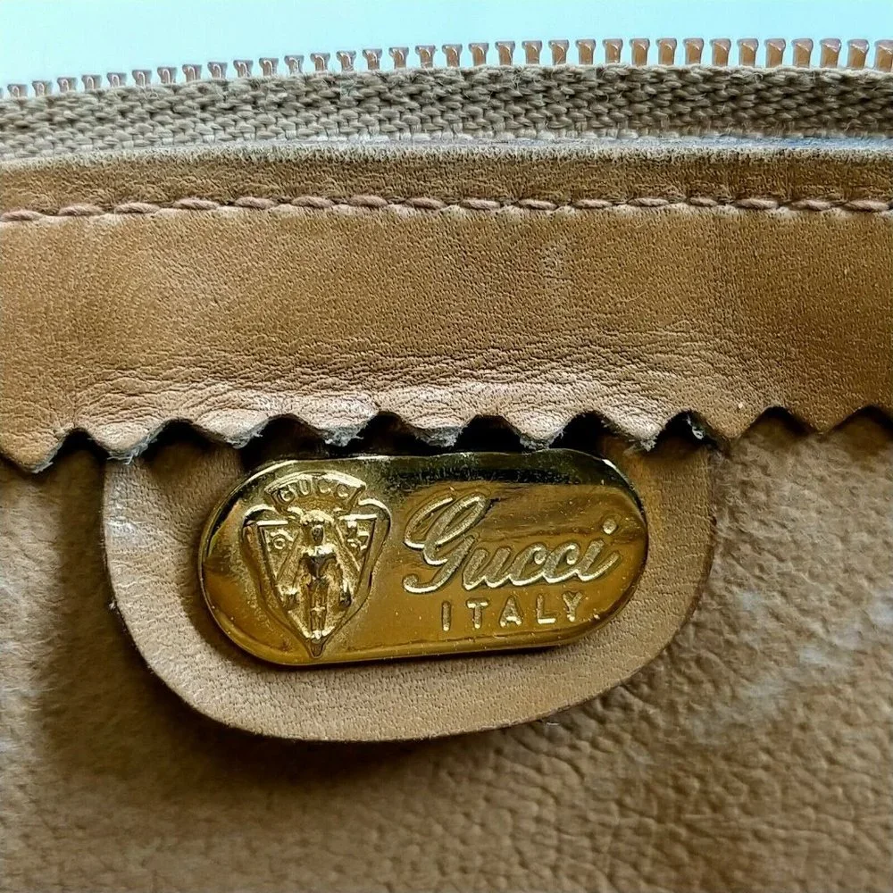 authentic Vintage Gucci Shoulder Bag Brown PVC